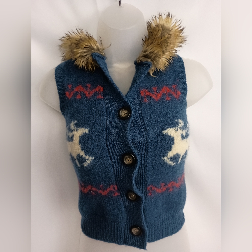 Blue Cozy Sleeveless Festive Christmas Reindeer Wool Knit Faux Fur Vest (#131)